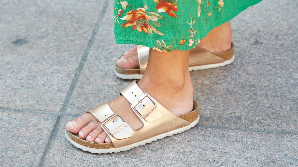 Free Your Feet With the 8 Best Sandals to Wear for Any Occasion - The Manual