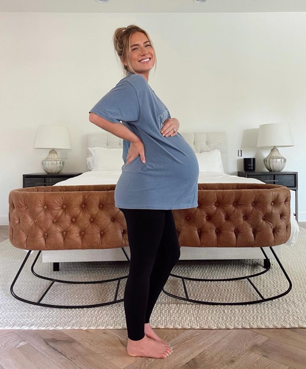 Pregnant Lauren Burnham’s Baby Bump Pics Ahead of Welcoming Twins