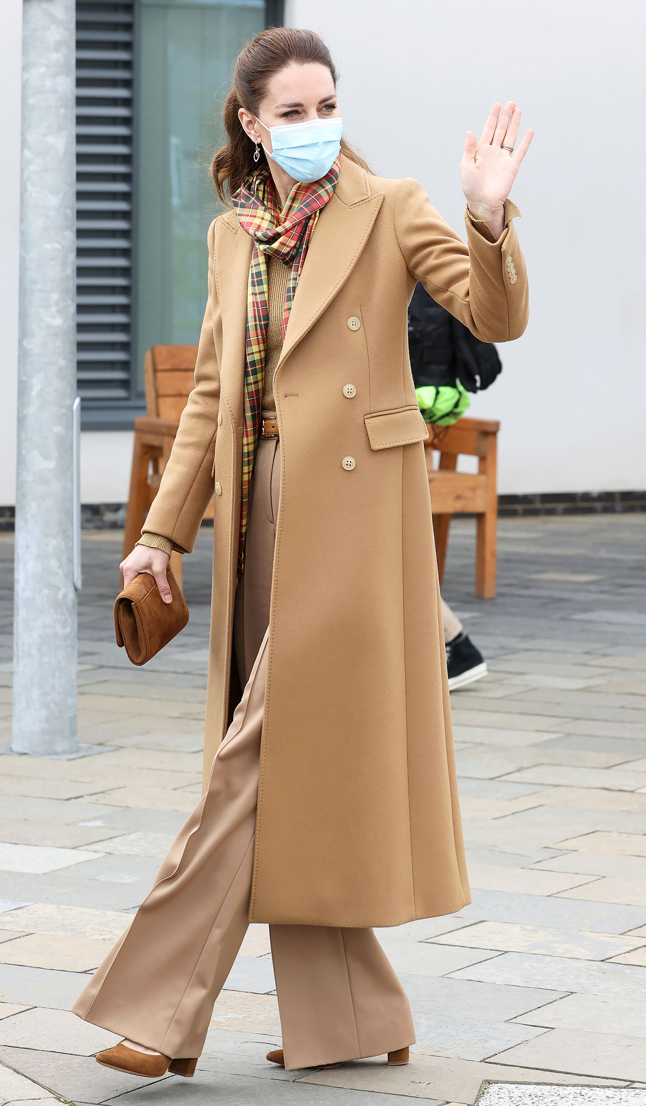 Kate middleton hotsell beige coat