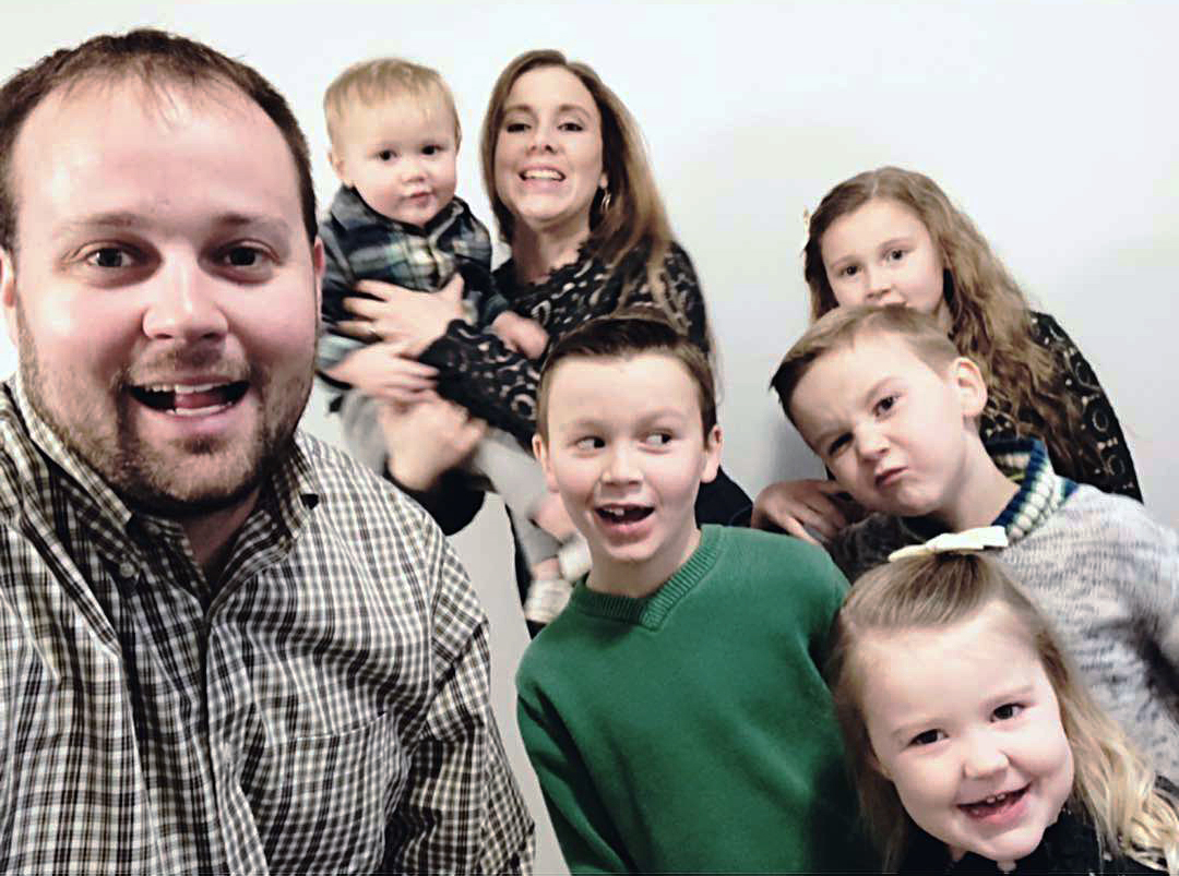 josh duggar prevented from seeing his 6 kids after arrest hearing