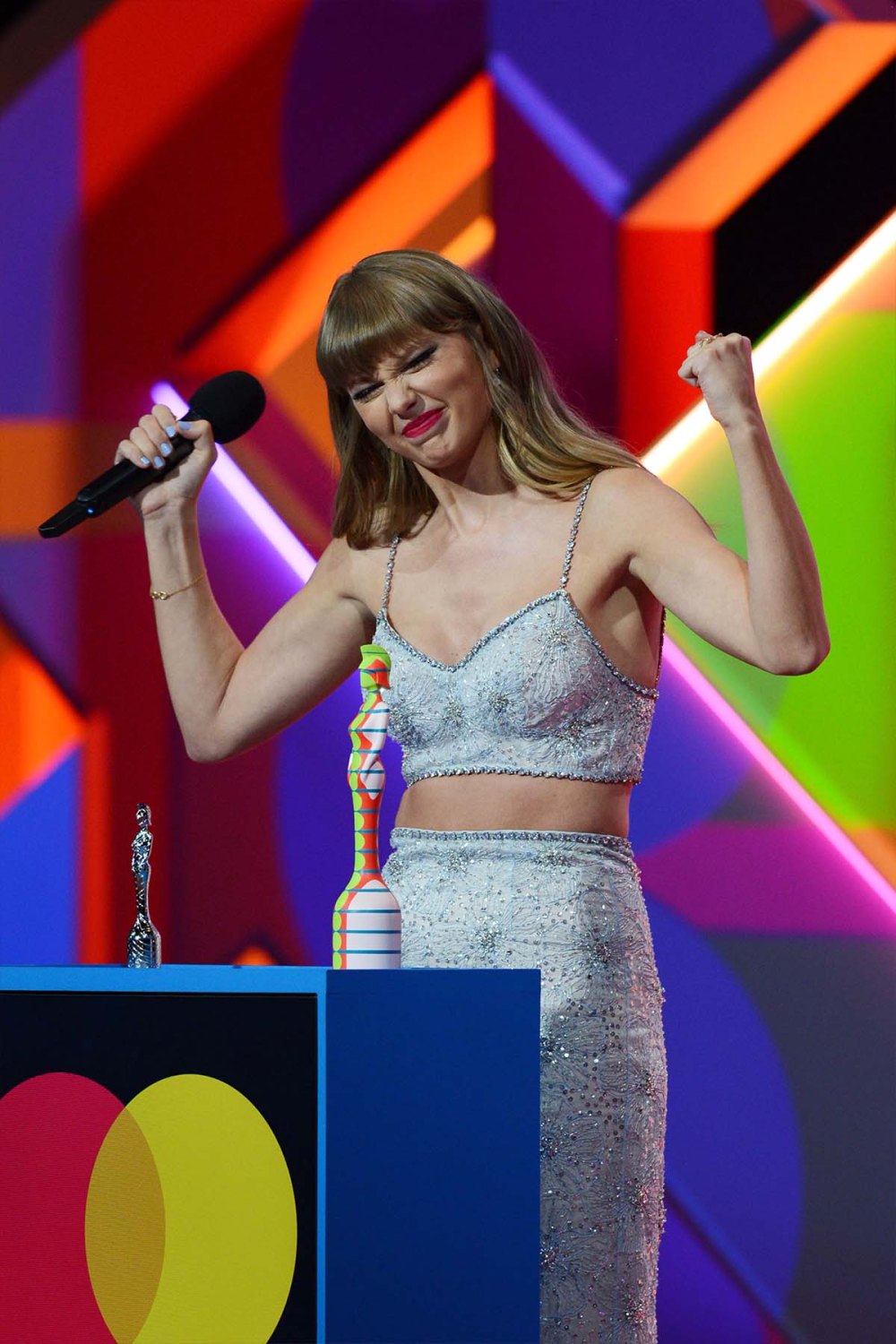 Taylor Swift 2021 BRIT Awards Dress, Fashion