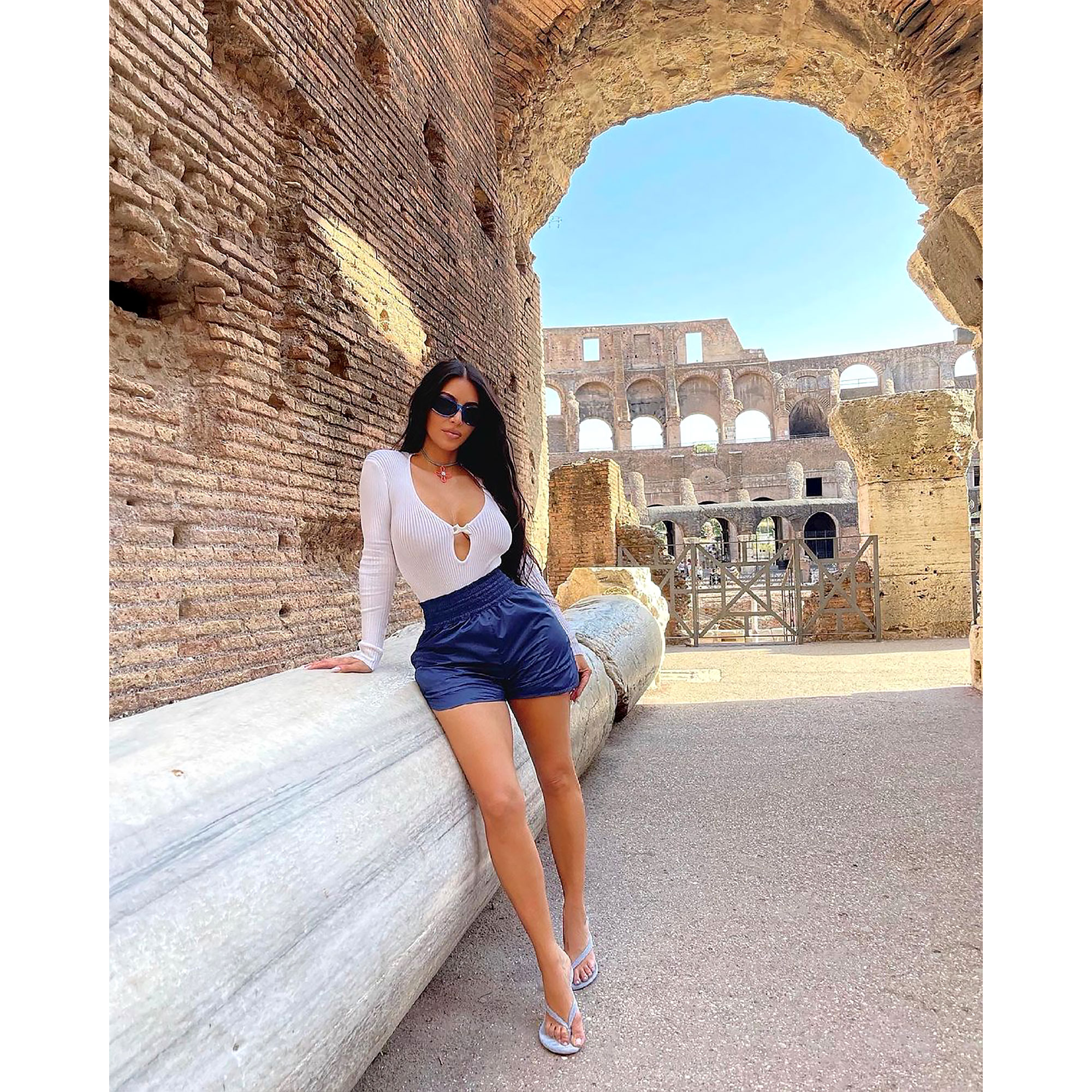 Kim Kardashian Visits the Vatican on Italian Vacation