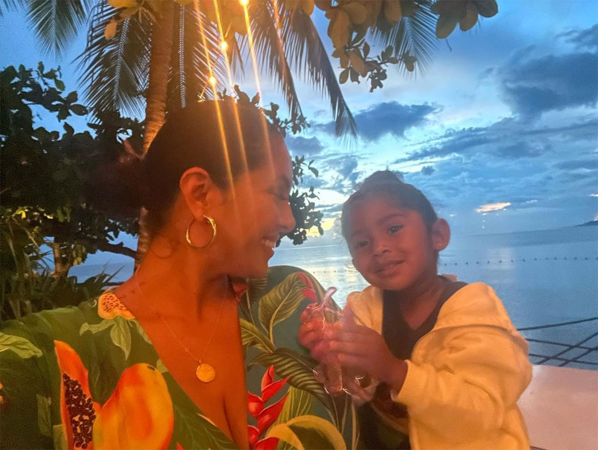 Vanessa Bryant, Daughters Vacation in Jamaica With Kobe's Family