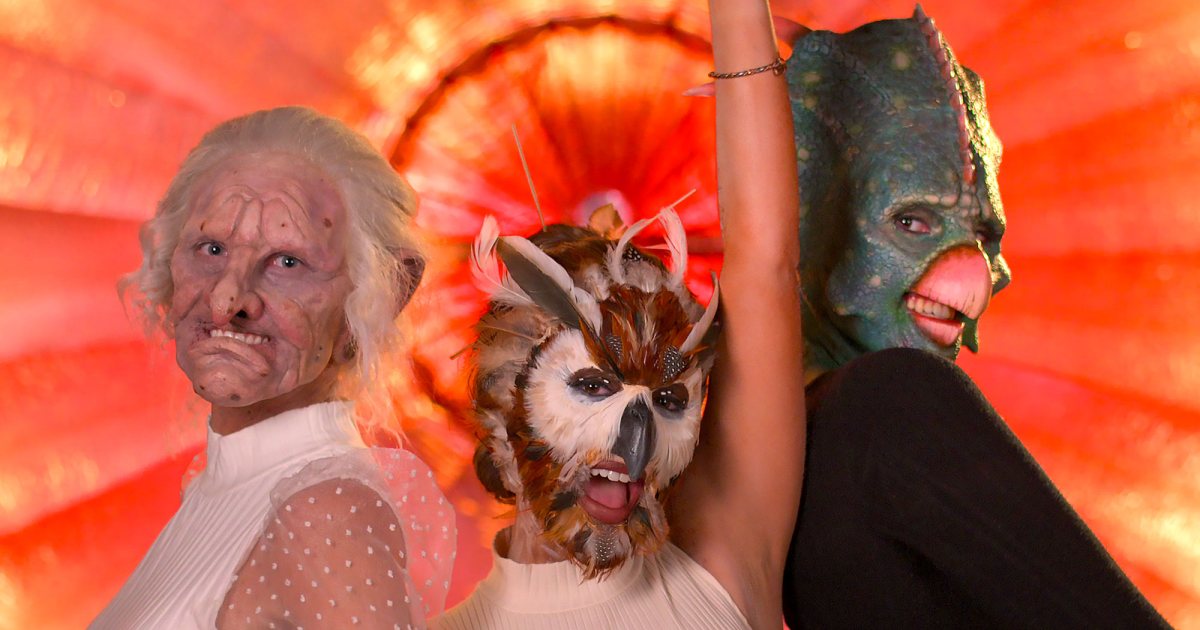 New Netflix show 'Sexy Beasts' features singles who dress up in elaborate  costumes for blind dates - Boston News, Weather, Sports