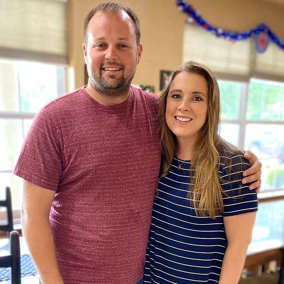 Josh Duggar’s Wife Anna Gives Birth, 7th Child Amid Arrest