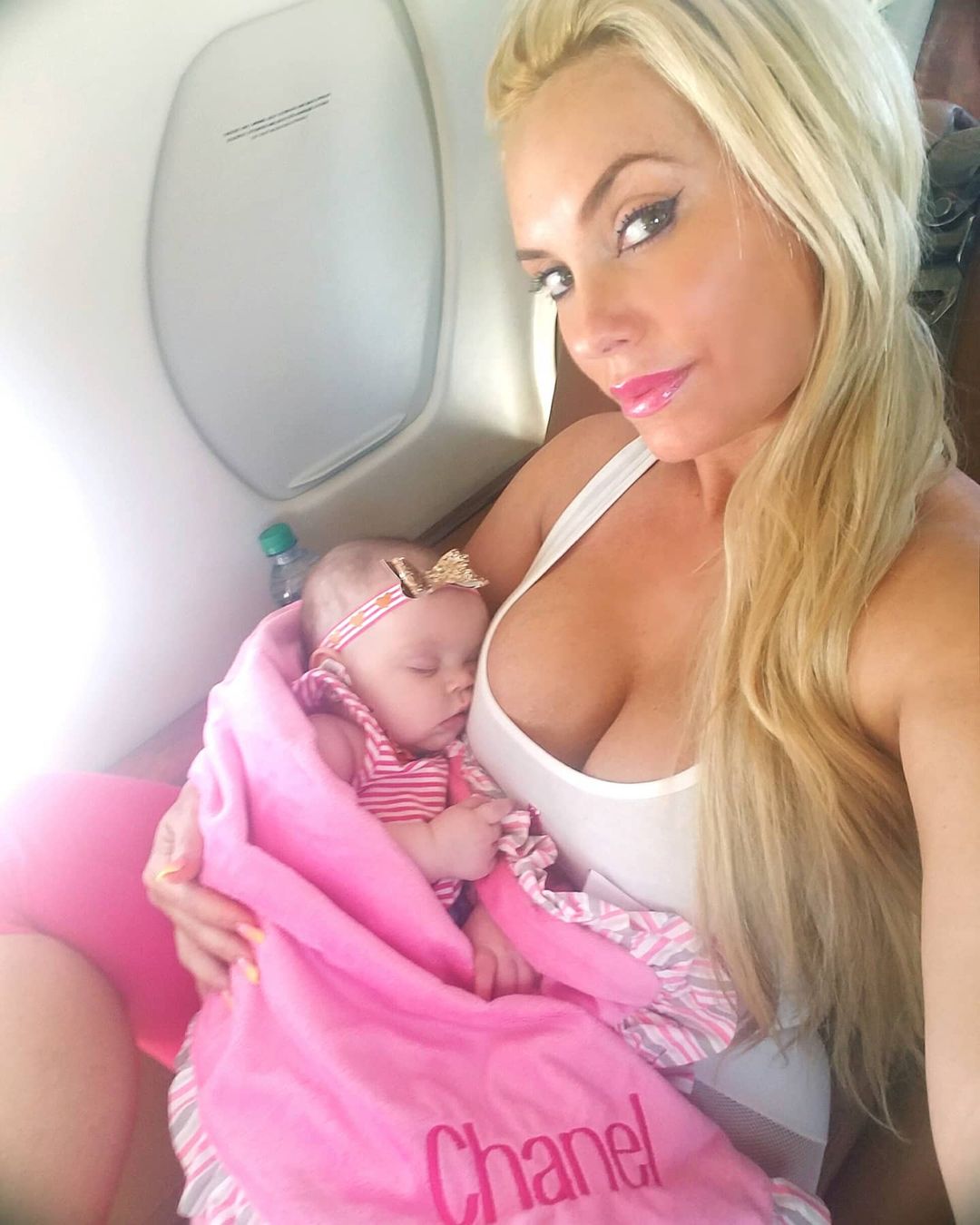 Coco Austin's Breast-Feeding Photos With Daughter, Nursing Quotes