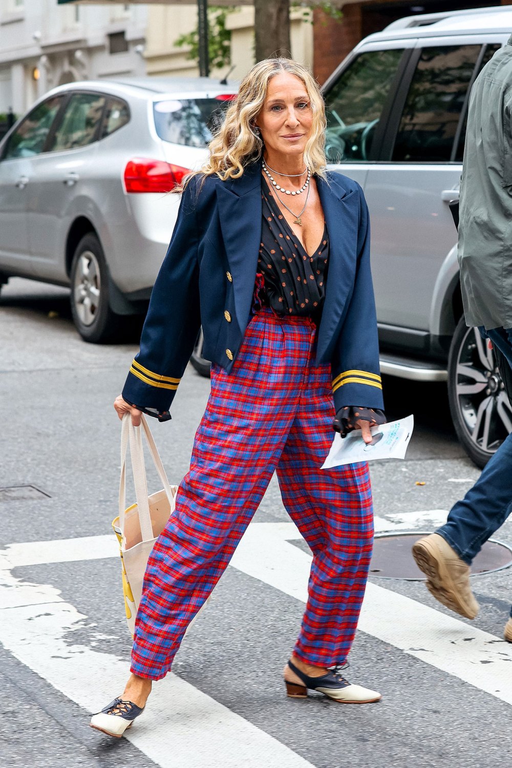 Sarah Jessica Parker S ‘satc Fashion ‘and Just Like That Looks