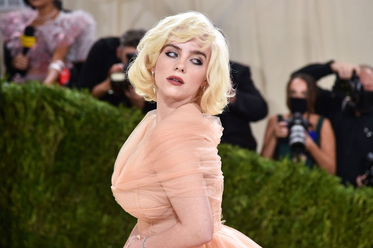 Met Gala 2021: See What Billie Eilish Wore on the Red Carpet