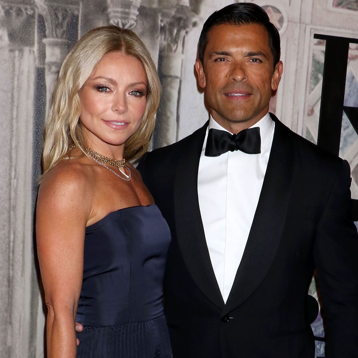 1200px x 1200px - Kelly Ripa and Mark Consuelos: A Timeline of Their Relationship