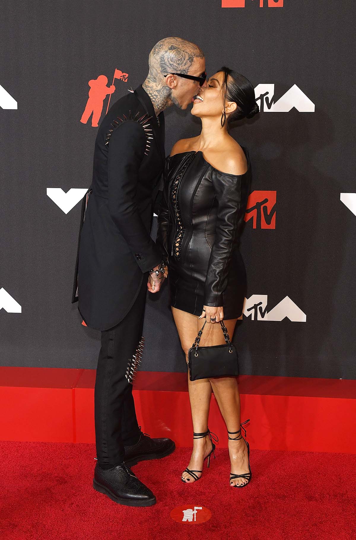 Katy Perry und Orlando Bloom, mehr Stars packen im Laufe der Jahre auf PDA bei VMAs