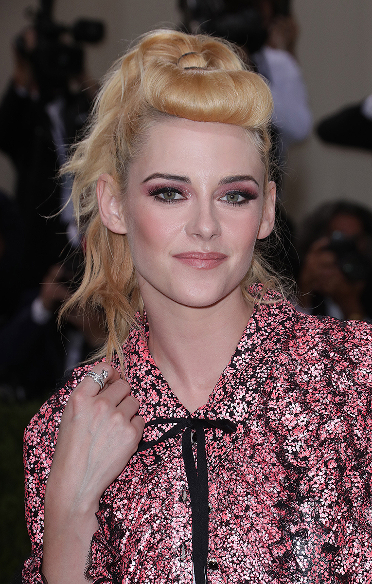 Kristen Stewart Just Wore This Luminous Pink Chanel Lip Gloss | Us Weekly