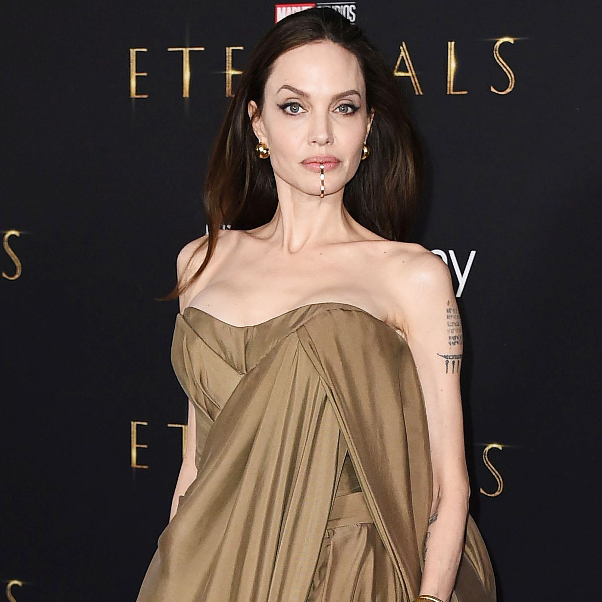 Angelina Jolie Blowjob Action - Angelina Jolie Is Having a 'Lot of Fun' Dating Again: Details