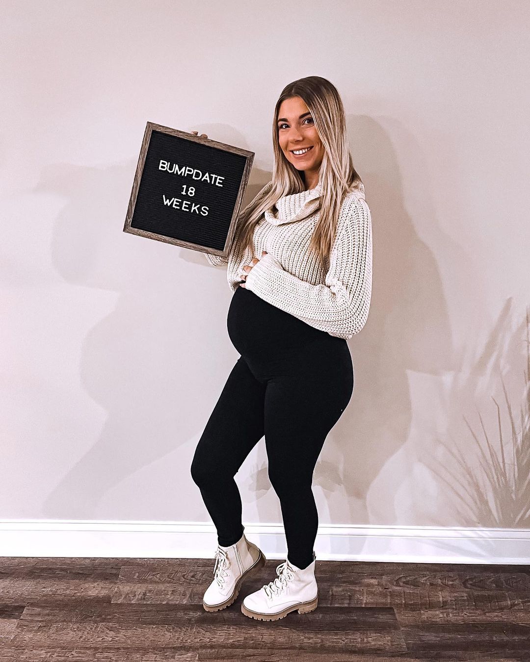 1080px x 1350px - Pregnant Celebrities' Baby Bumps in 2021: Photos