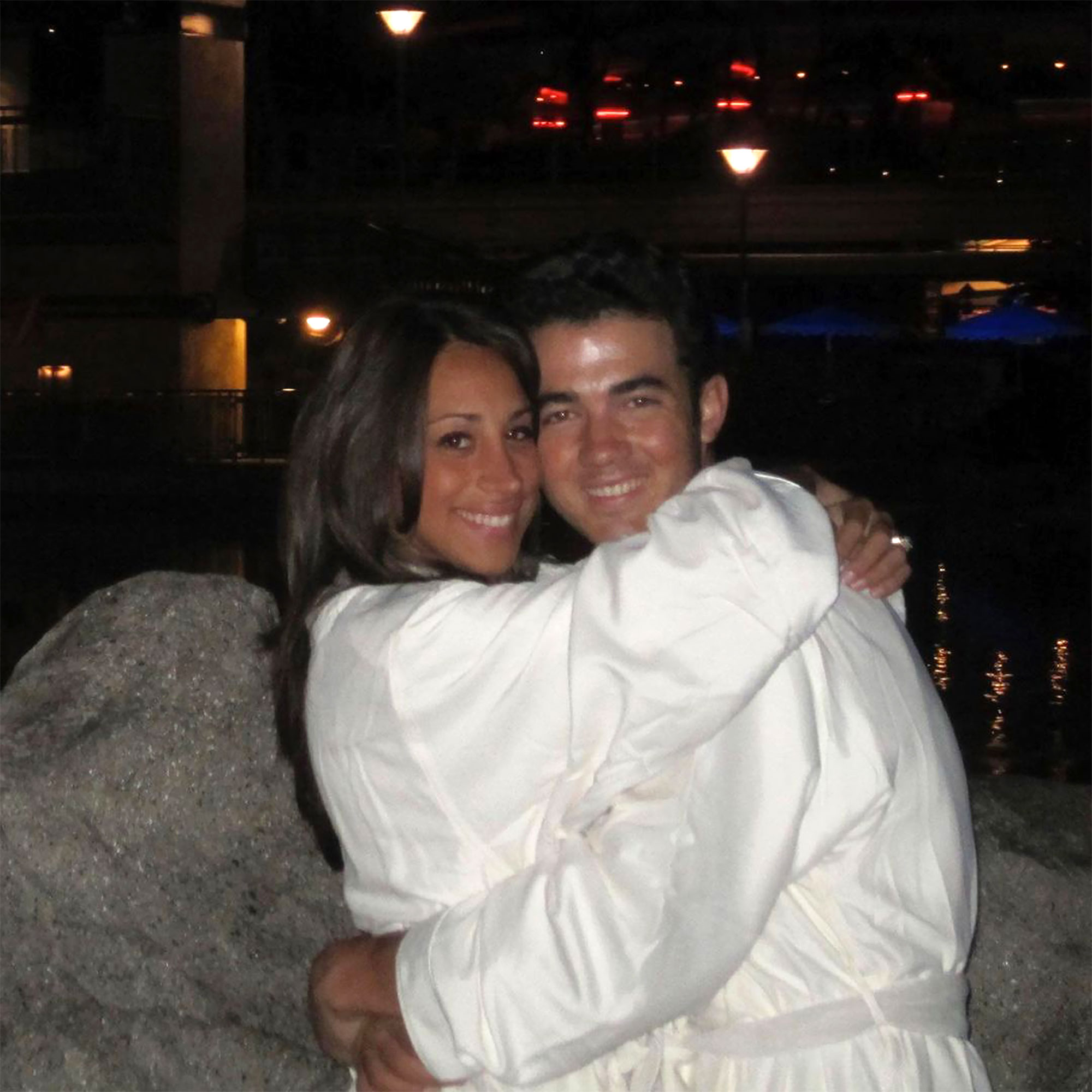 Kevin Jonas Toasts Wife Danielle Jonas on Her 38th Birthday: 'Love You'