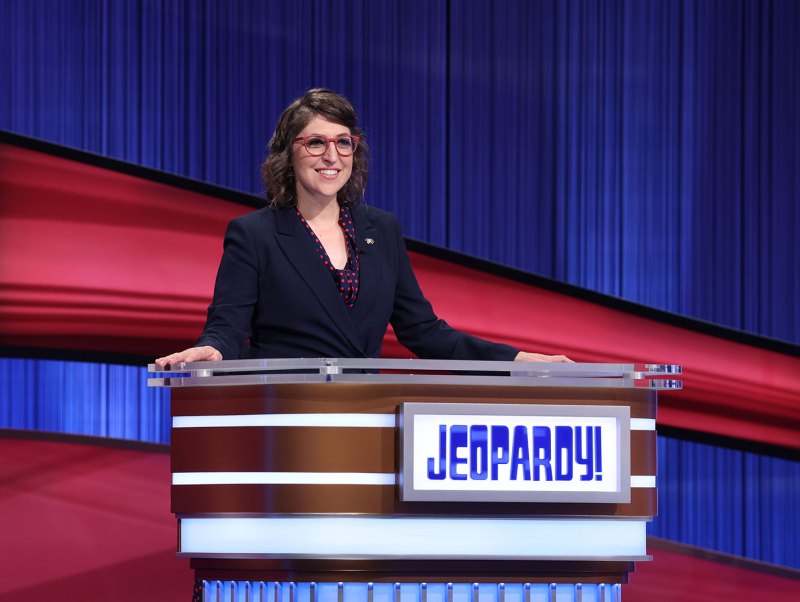 Jeopardy’s Mayim Bialik and Ken Jennings Honor Late ‘Legendary’ Host Alex Trebek on the 1-Year Anniversary of His Death
