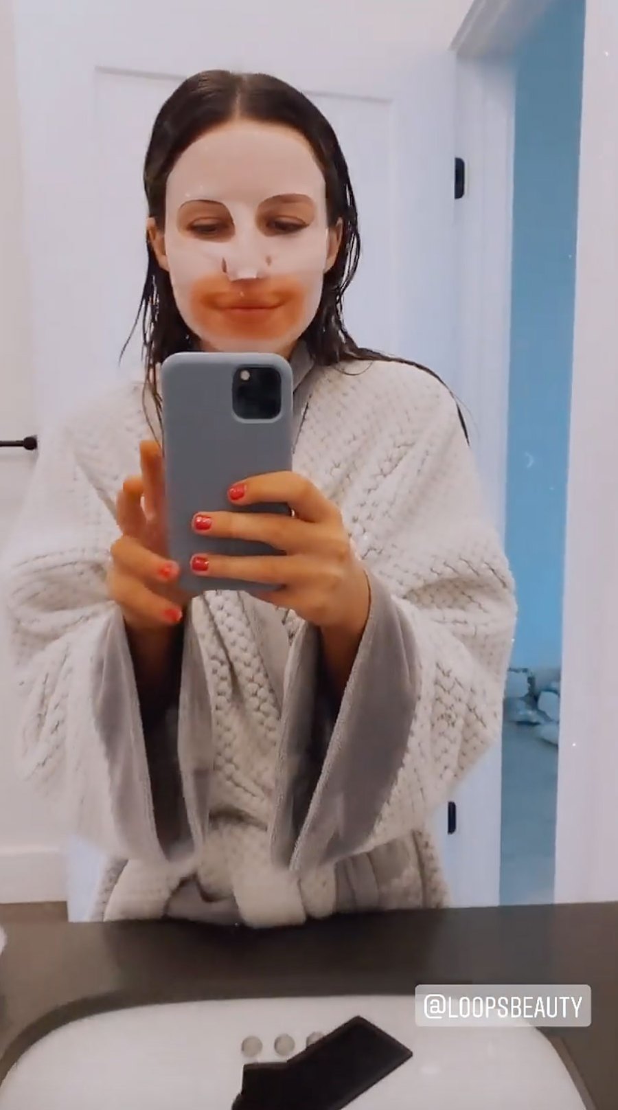 Katie Thurston Celeb Face Mask Selfies