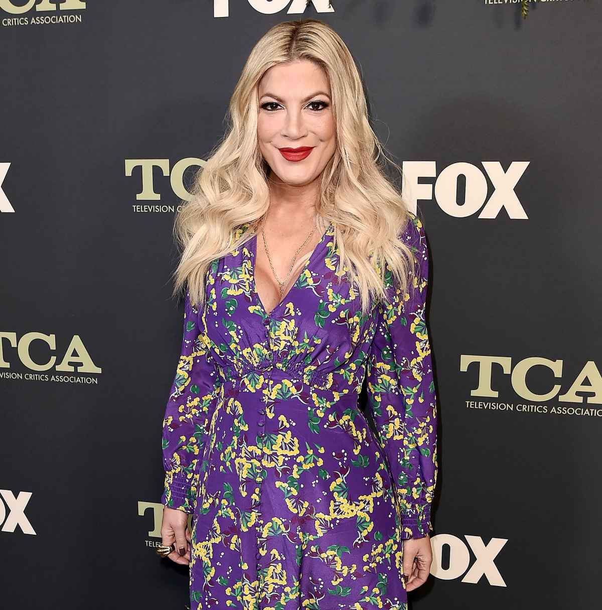 Tori Spelling Is ‘Finally Addressing’ Her ‘Expired’ Breast Implants ...