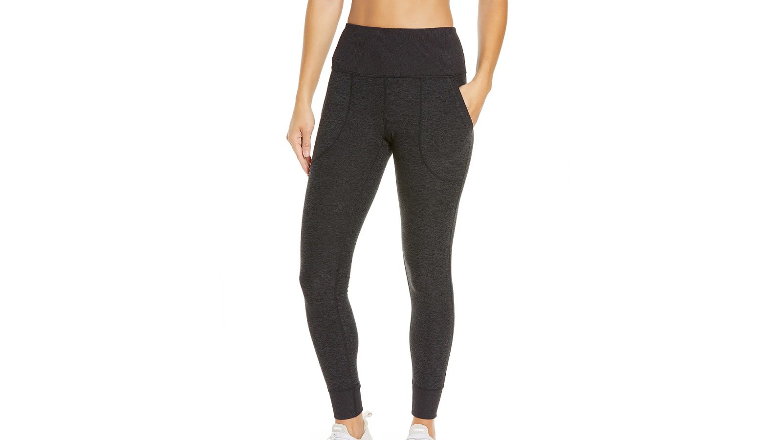 Nordstorm's Best-Selling Zella Leggings Are 25% Off Right Now
