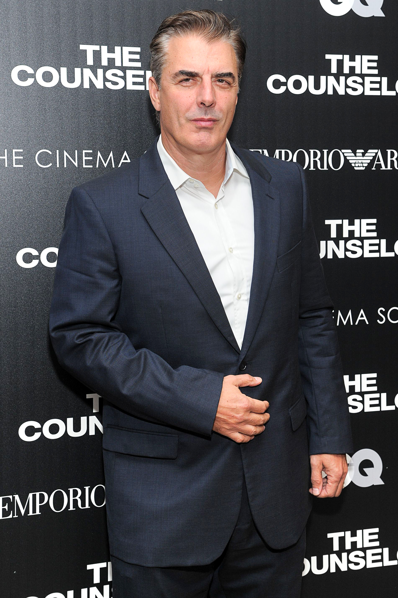 Chris Noth Accused of Sexual Assault Everything to Know bilde