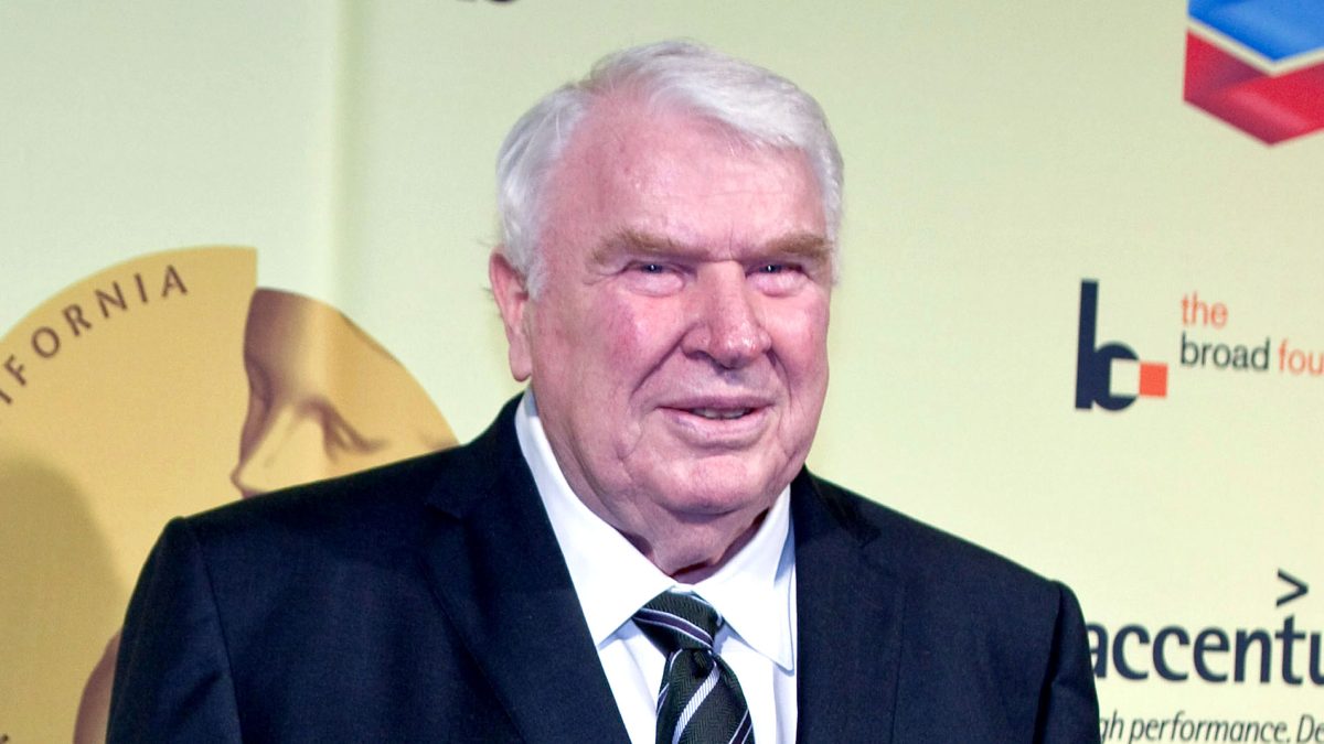 Hall of Fame coach, NFL media icon John Madden dies, Sports
