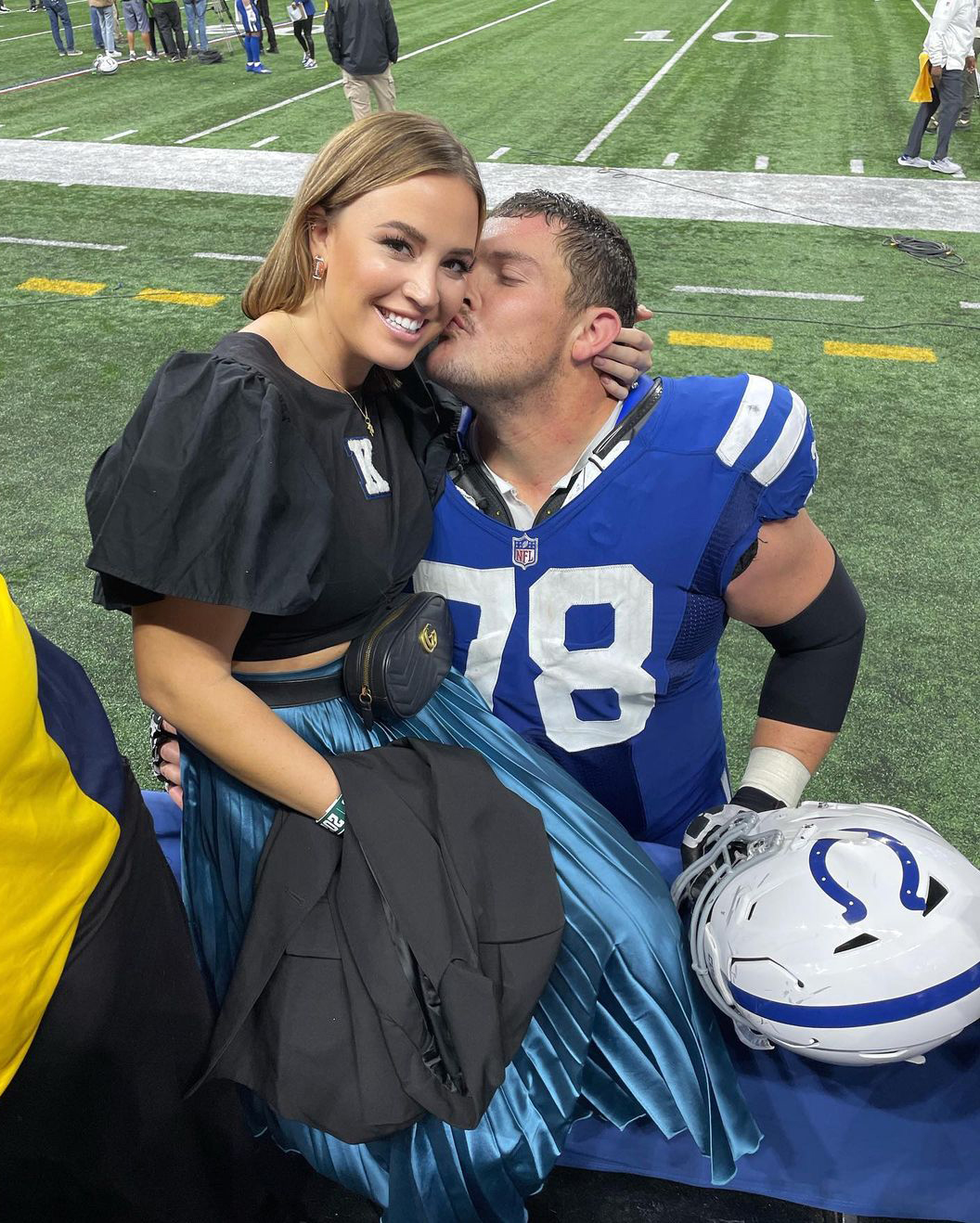 NFLs Ryan Kelly, Wife Mourn Babys Loss 19 Weeks Into Pregnancy pic