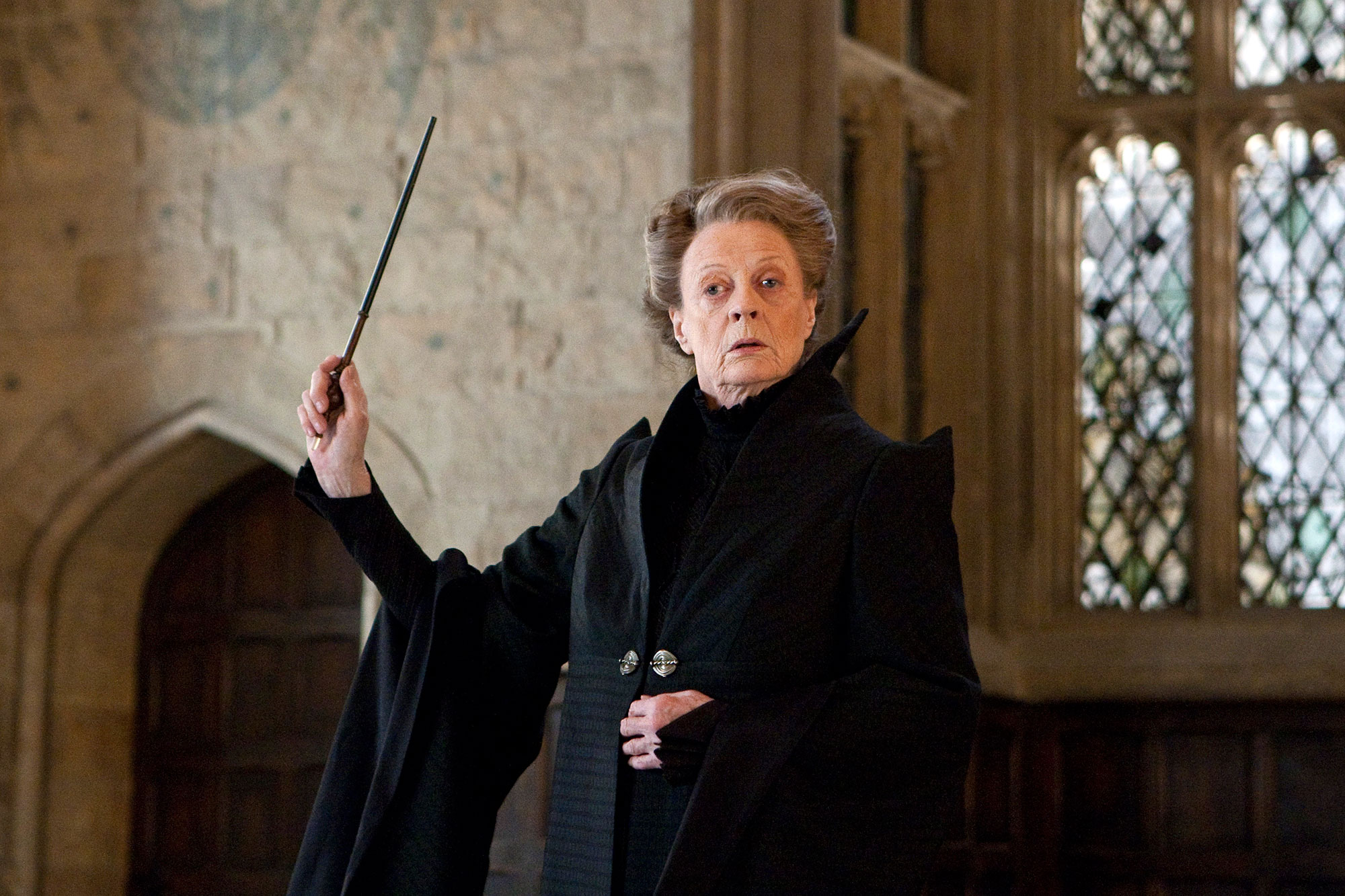 Nhìn lại những vai diễn đáng nhớ nhất của Maggie Smith qua nhiều năm