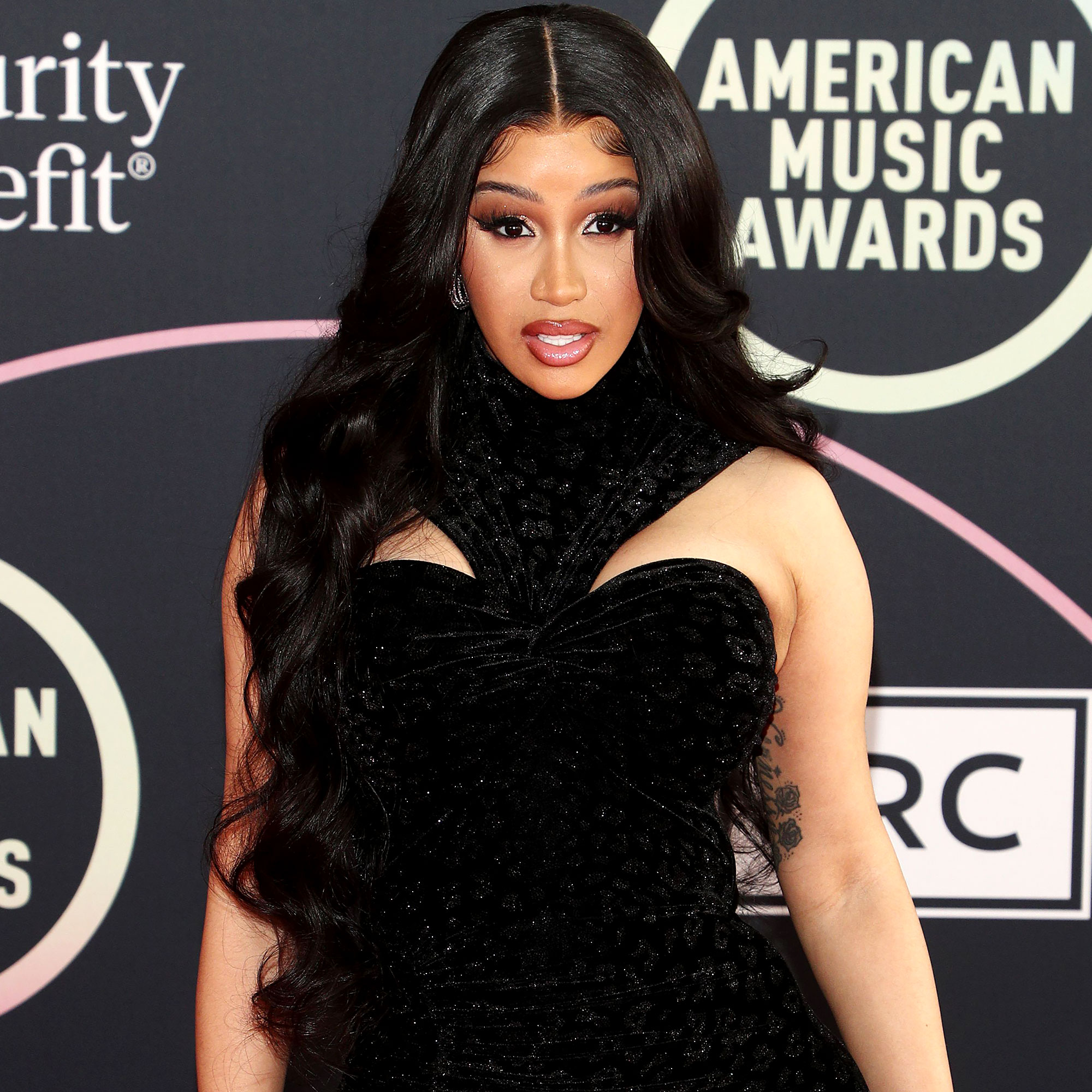 Cardi B & Daughter Kulture Go On Chanel Shopping Spree: See Video –  Hollywood Life