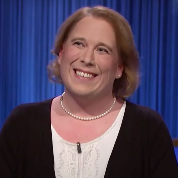 ‘Jeopardy!' Champ Amy Schneider’s Pearl Necklace Has Special Meaning ...