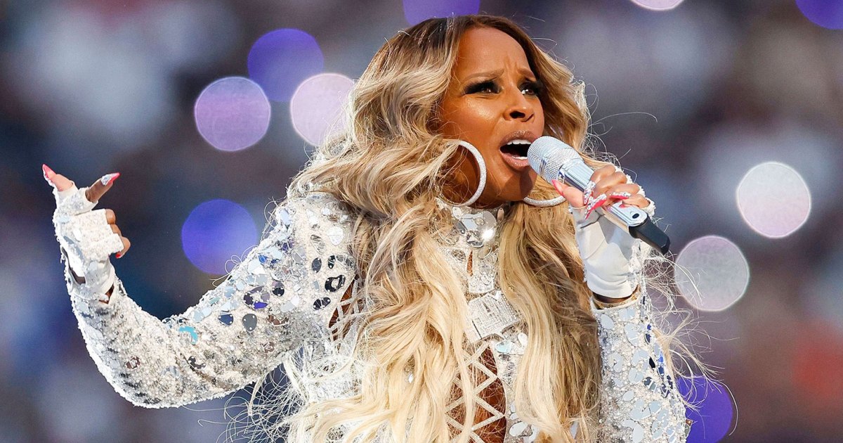 Mary J. Blige's Super Bowl Beauty 2022: All the Details Behind Her Hair  Look