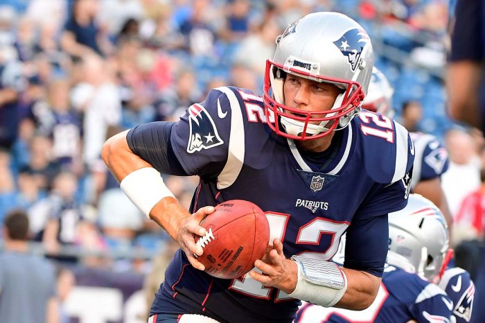 Tom Brady returns to hero's welcome in New England and declares himself a ' Patriot for life' - Vancouver Is Awesome