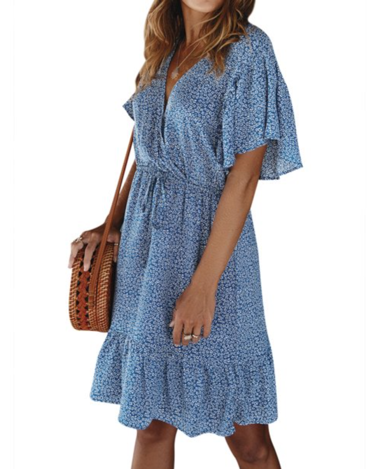 Walmart Has the Quintessential Spring Dress That We All Want To Wear ...