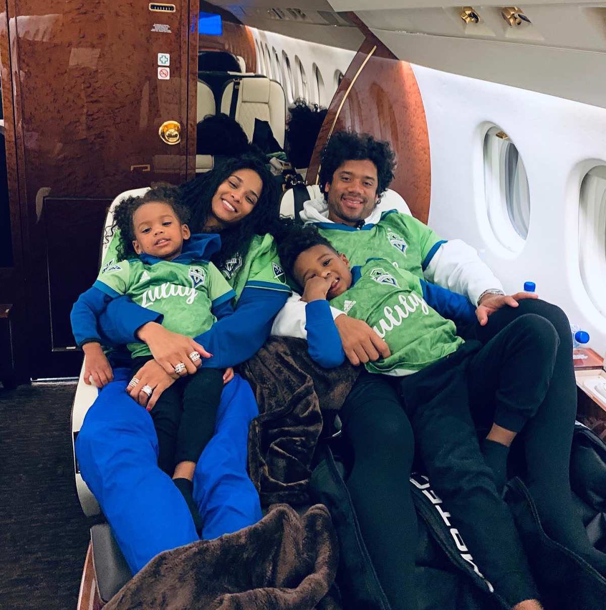 Russell Wilson, Ciara & Kids Live It Up On Family Vacation [VIDEO] -  theJasmineBRAND