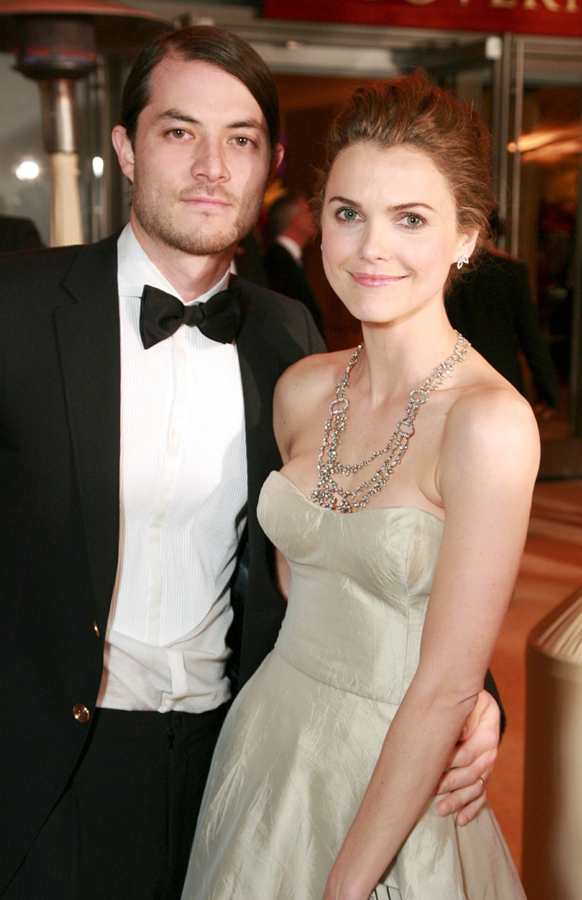 Keri Russell shared a hug with Matthew Rhys before heading out in