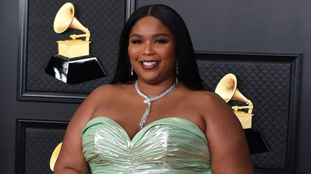 Singer Lizzo to launch new fashion line in April