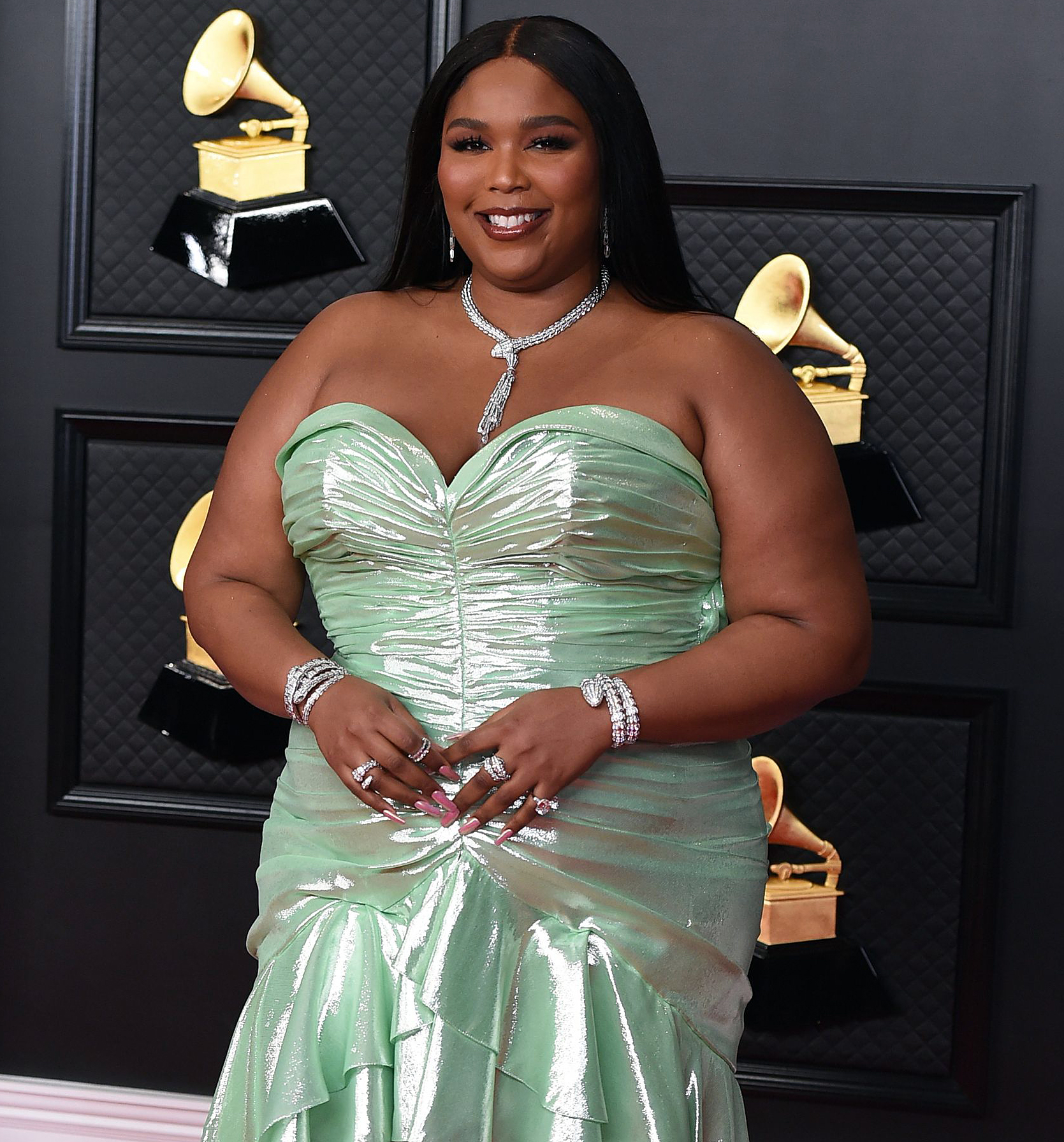 Lizzo's Yitty shapewear vs Universal Standard - Apparently this