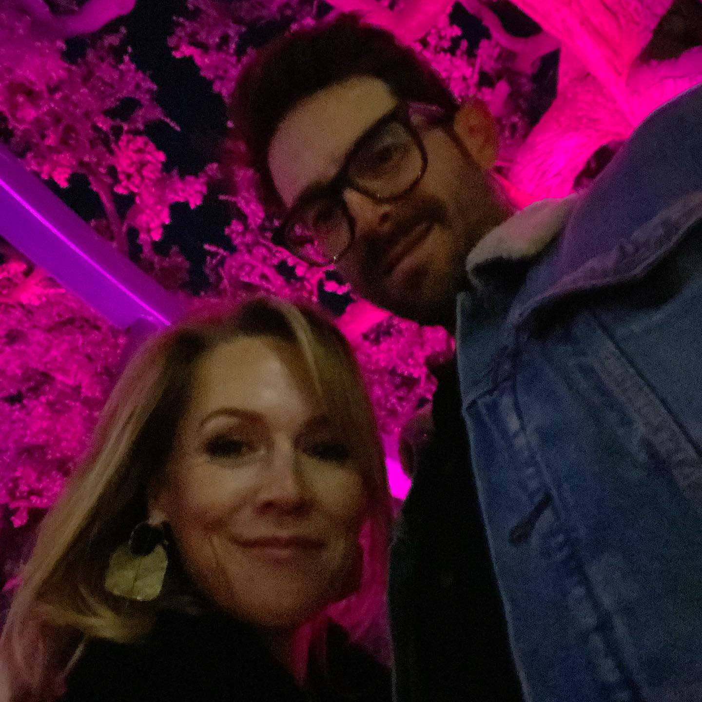 Cronología de la relación de Jennie Garth y su esposo Dave Abrams