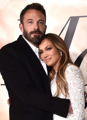 Jennifer Lopez: Ben Affleck Proposed While I Was in the Bathtub | Us Weekly