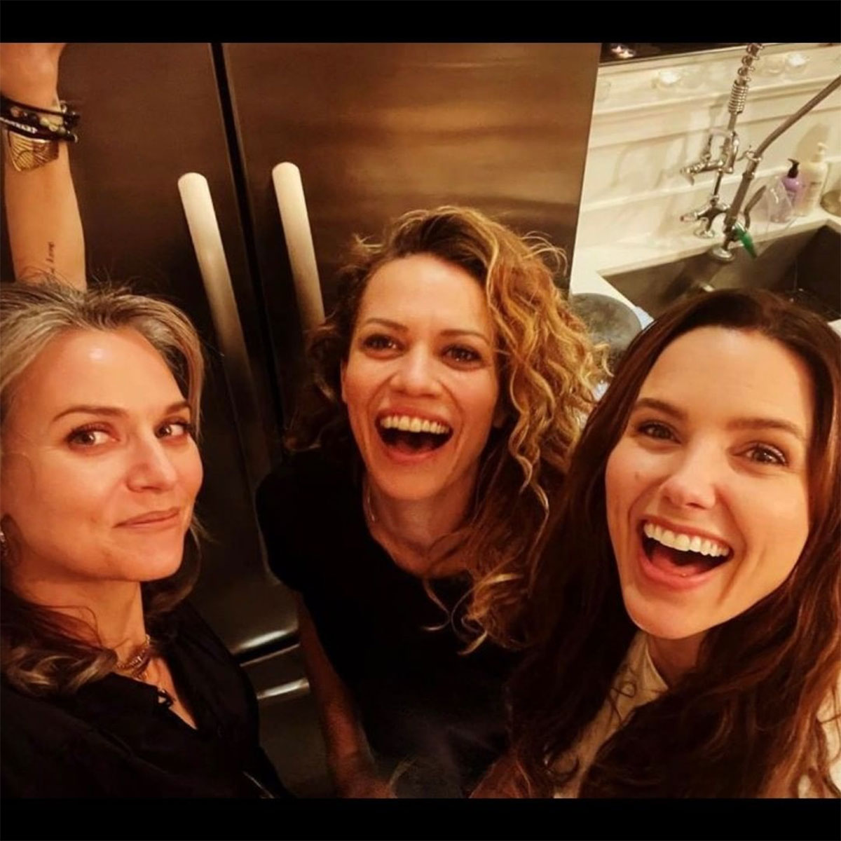 Sophia Bush Hilarie Burton Bethany Joy Lenz s Best BFF Moments