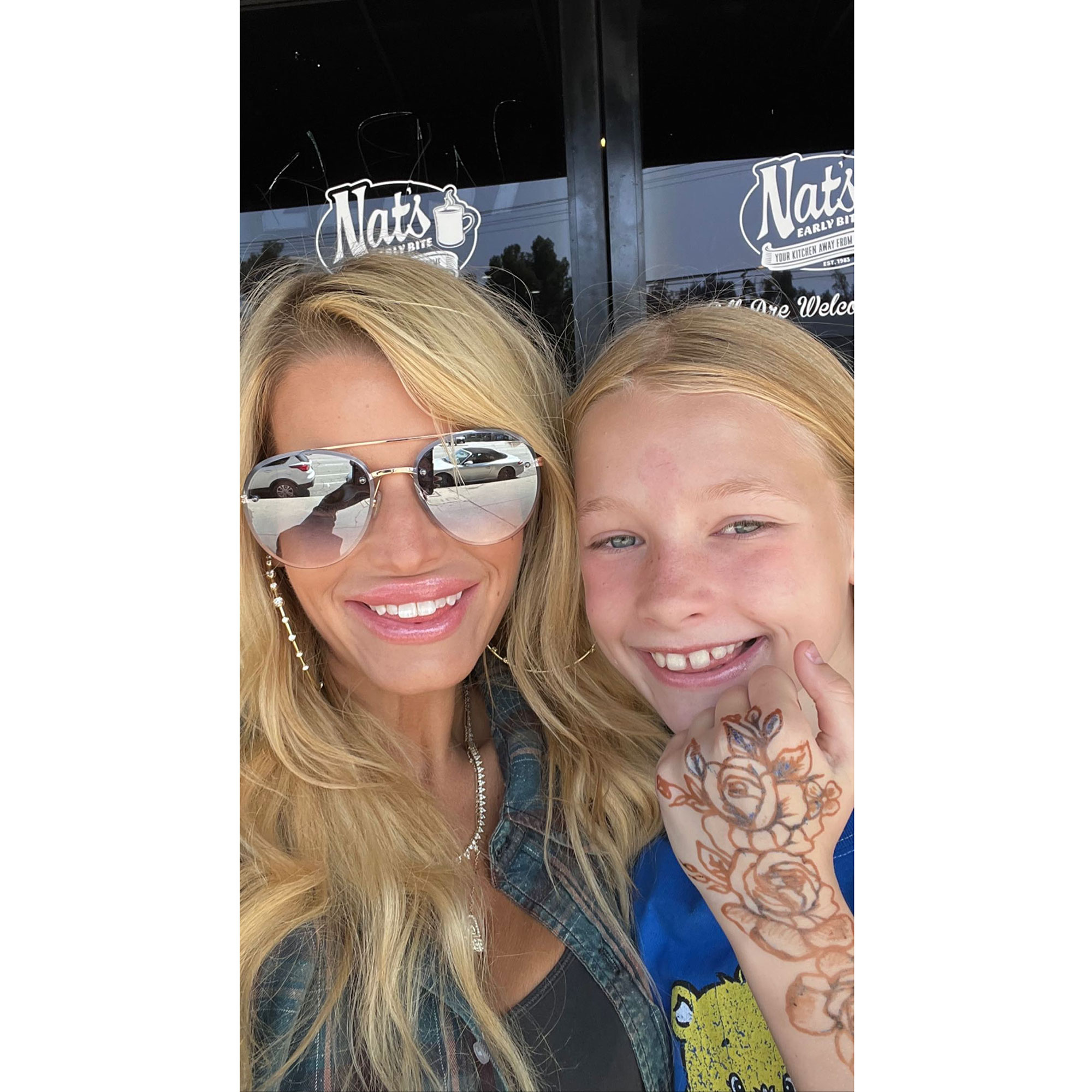 Jessica Simpson's Daughter Maxwell Went to North West's Birthday Party –  SheKnows