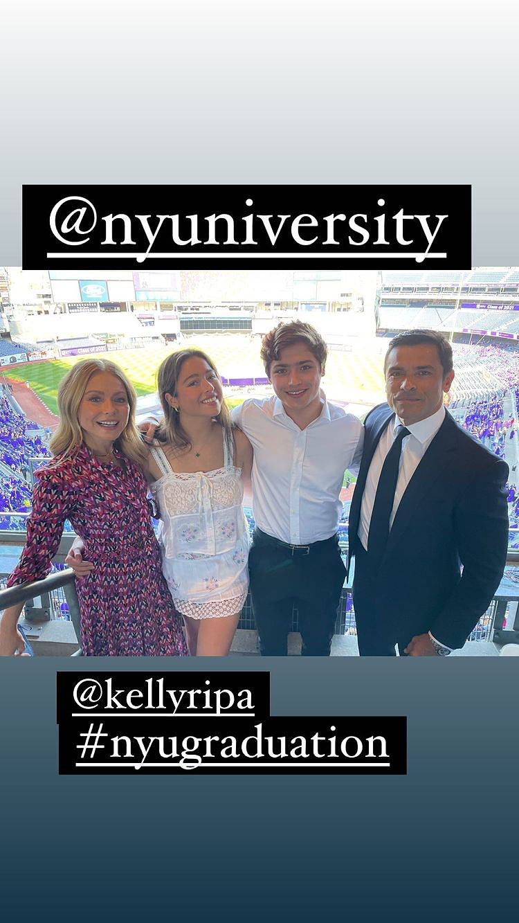 Kelly Ripa Mark Consuelos Stars Whose Kids Graduated in 2022
