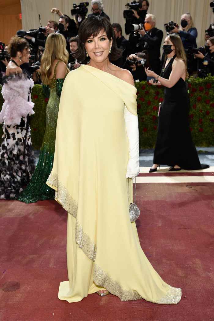 Met Gala 2022: Kris Jenner, Kim Kardashian Embody Jackie, Marilyn | Us ...