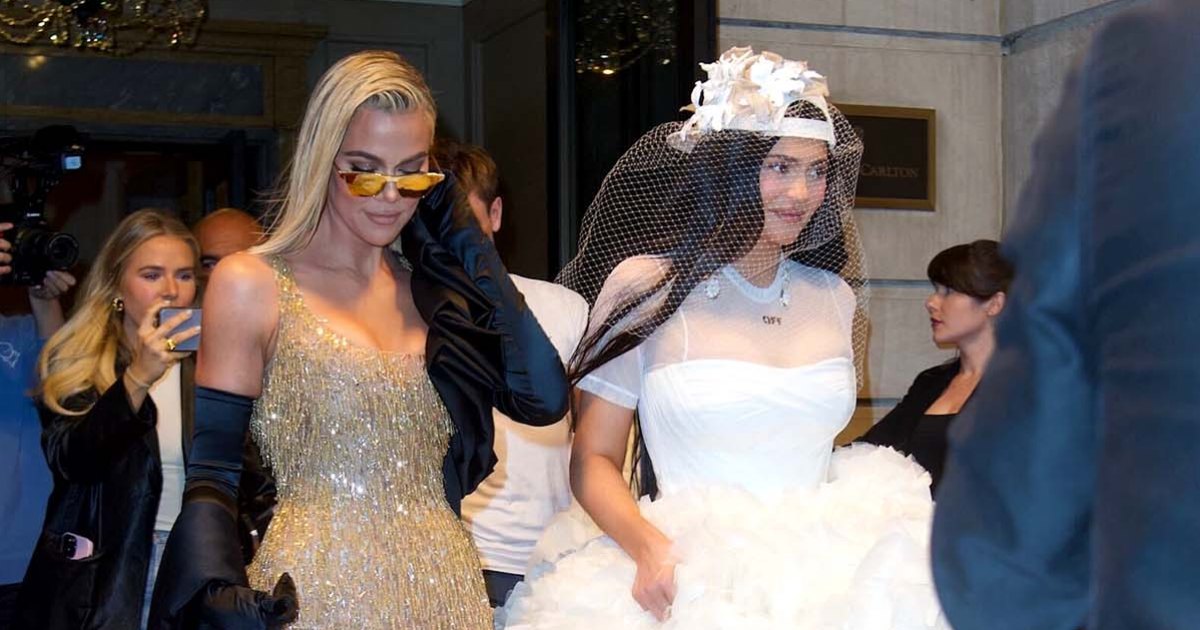 Met Gala 2022: Kylie Jenner Wears A Wedding Gown And Veil