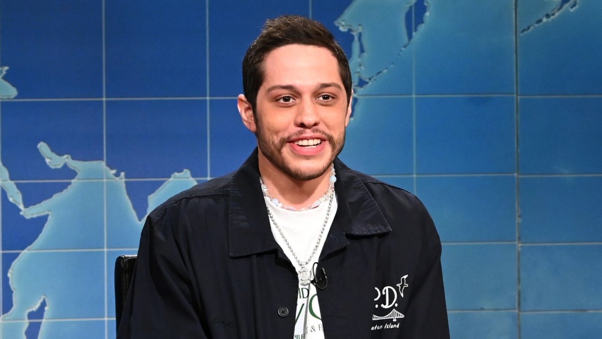 Pete Davidson Is Declared the 'Winner' by Twitter Users After Kanye West  Diss Track Leak