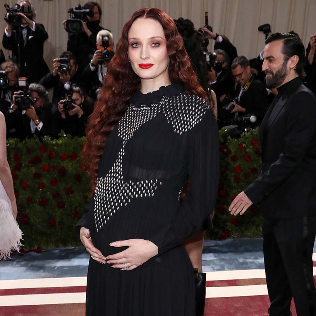 1080px x 1080px - Pregnant Sophie Turner Gushes About Baby No. 2 With Joe Jonas