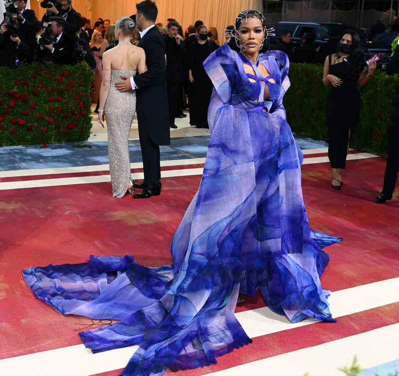 Tessa Thompson Met Gala 2022 Red Carpet Fashion