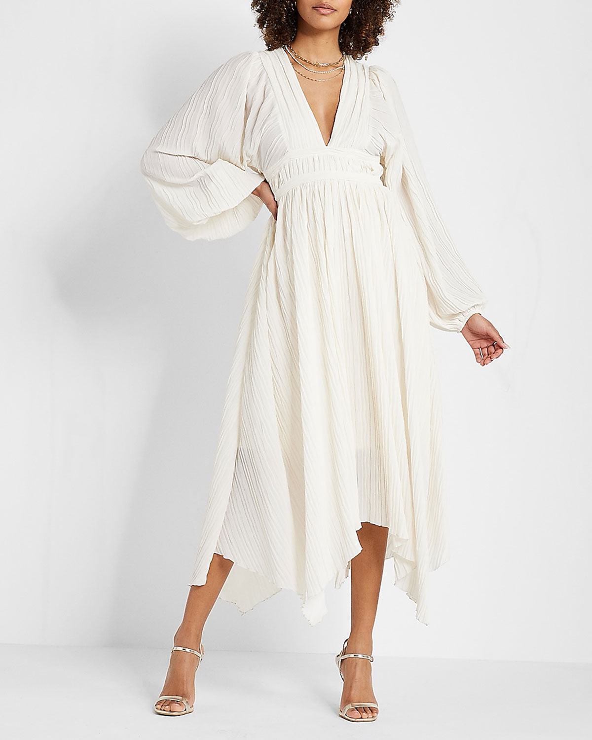 Rachel Zoe x Express Celebrates the Stylist's Boho Glam Aesthetic: Pics