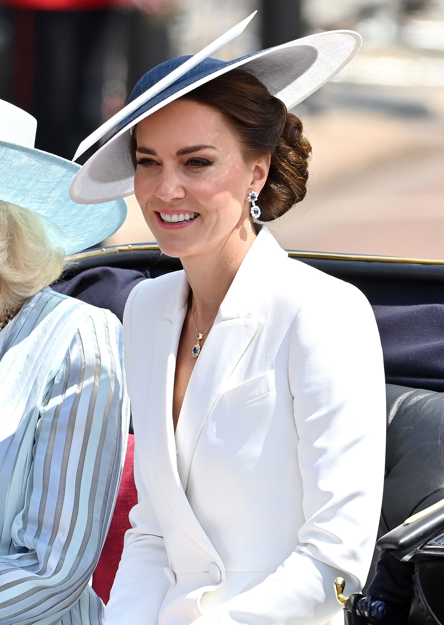 Kate Middleton Round Circle Earrings Diamond Sparkle | eBay