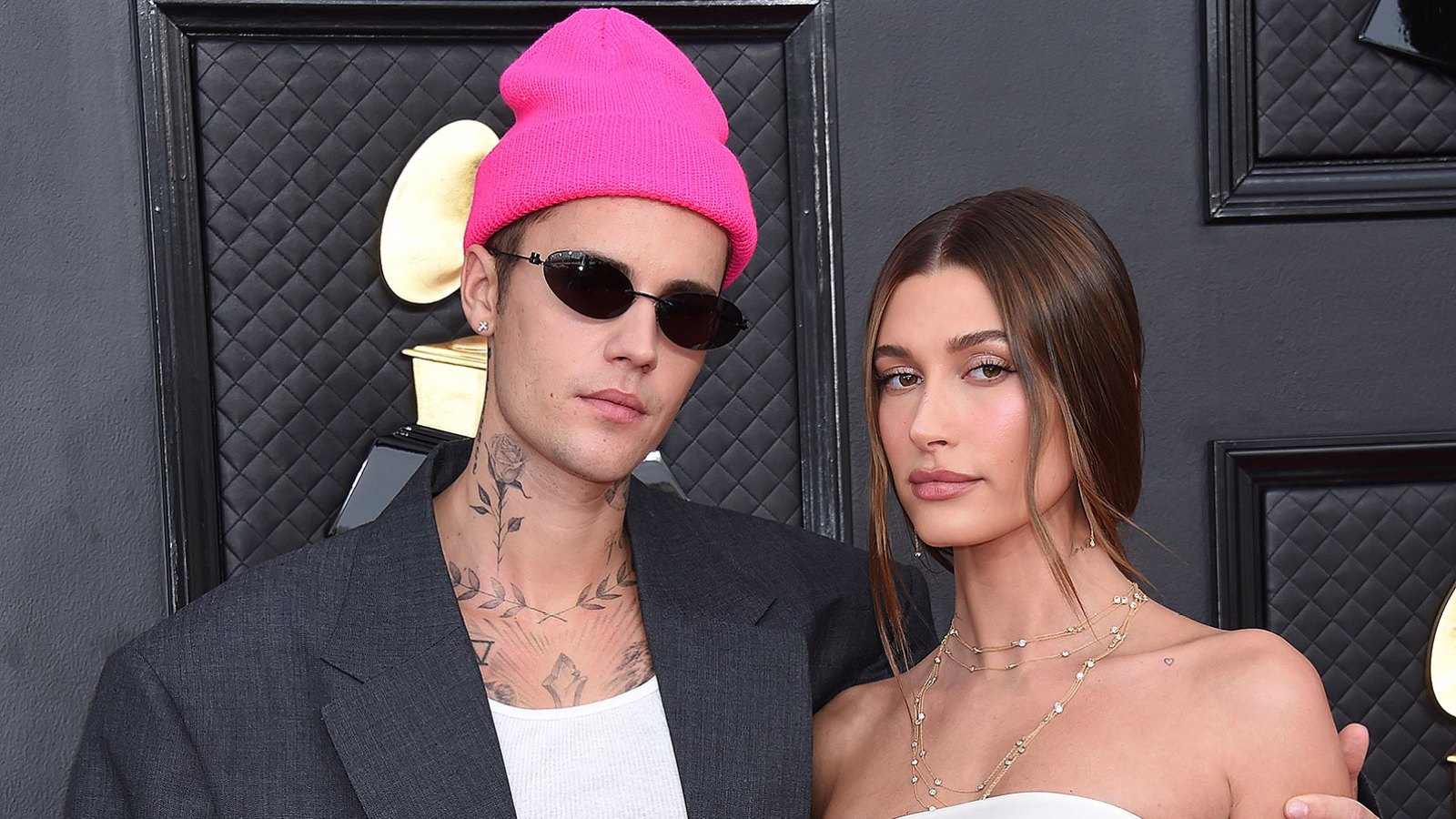 Hailey Bieber Supports Justin Bieber After His Facial Paralysis
