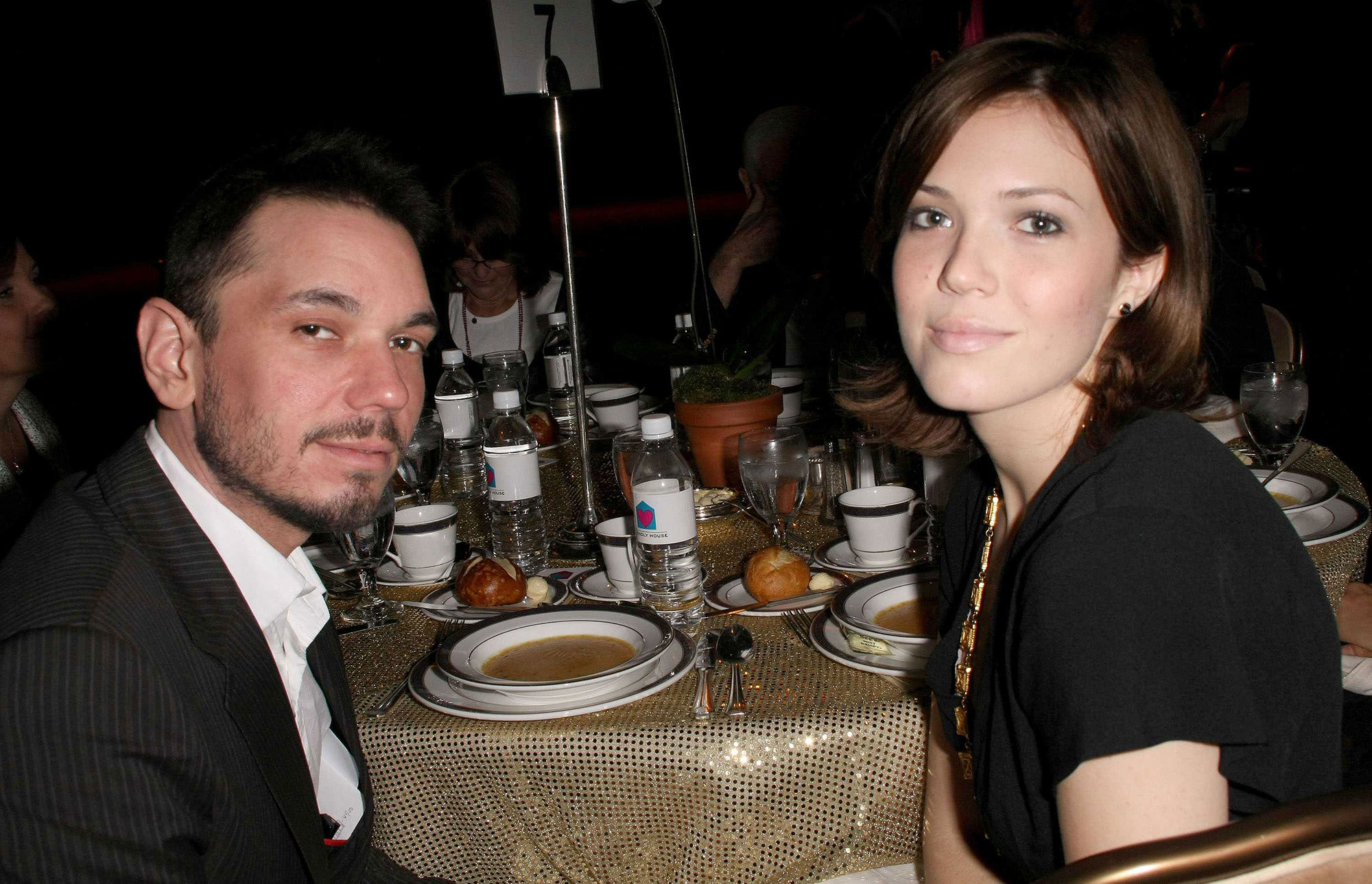 Mandy Moore's Dating History: Zach Braff, Wilmer Valderrama and More