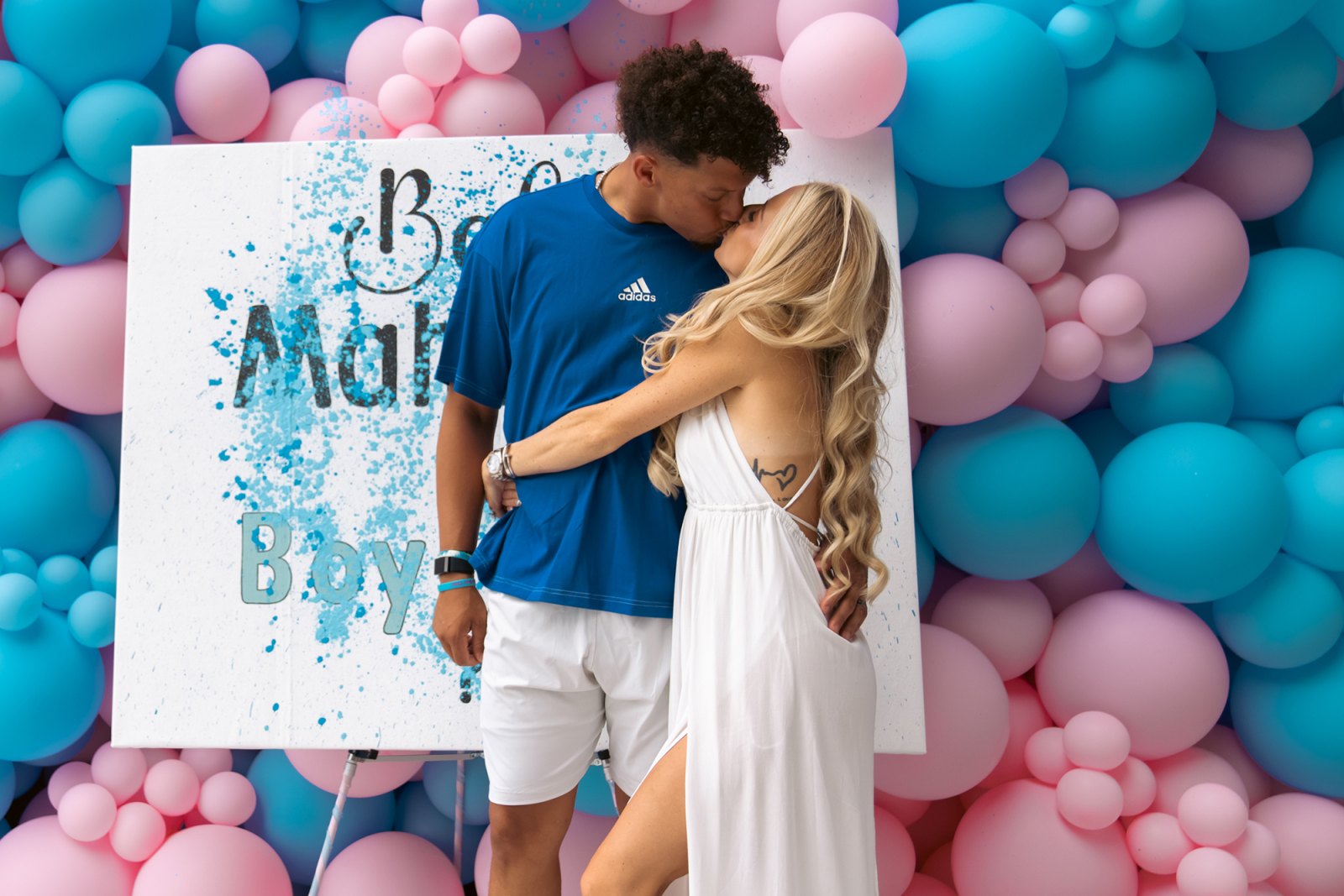1600px x 1067px - Jessica Simpson, Snooki and More Celebs' Best Baby Gender Reveals